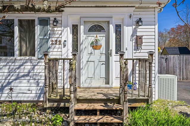 238 Bray Avenue, North Middletown, NJ 07748