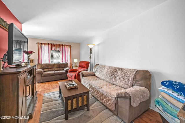 238 Bray Avenue, North Middletown, NJ 07748