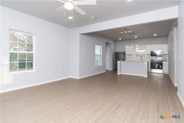 917 S 19th Street, Temple, TX 76504