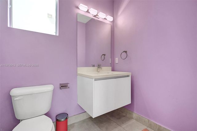 10223 NW 75th Ter ., Doral, FL 33178