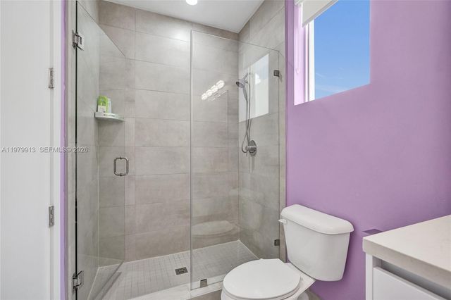 10223 NW 75th Ter ., Doral, FL 33178