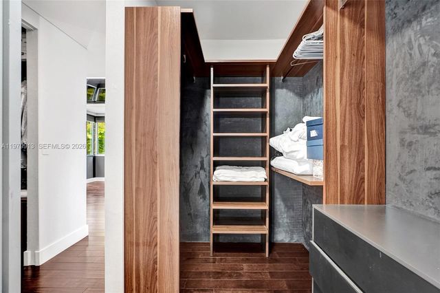 10223 NW 75th Ter ., Doral, FL 33178