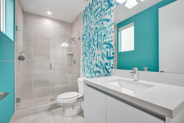 10223 NW 75th Ter ., Doral, FL 33178