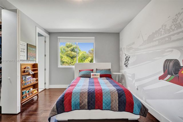 10223 NW 75th Ter ., Doral, FL 33178