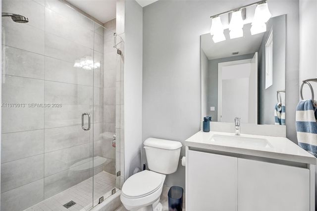 10223 NW 75th Ter ., Doral, FL 33178