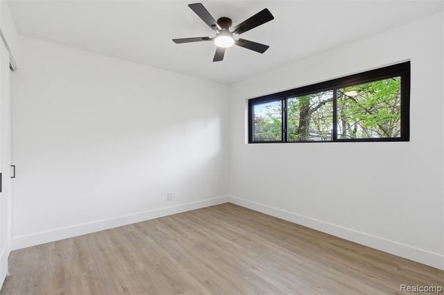 2483 Walce Drive, West Bloomfield, MI 48324