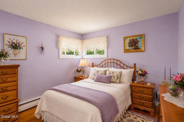 9 Garden Avenue, Albany, NY 12203