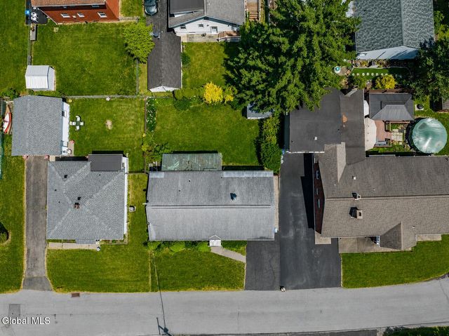 9 Garden Avenue, Albany, NY 12203