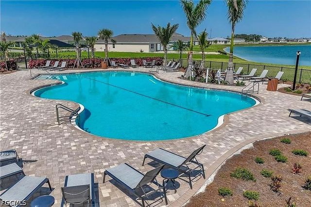 417 Coral Reef PL, Cape Coral, FL 33993
