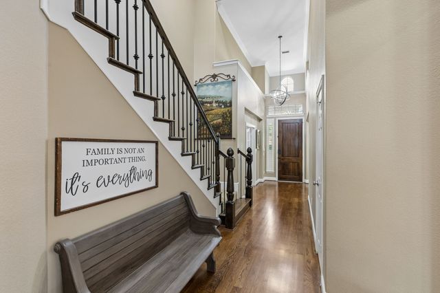 1004 Duttons Meadow Lane, Mckinney, TX 75071