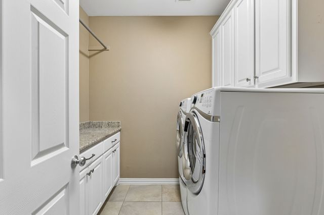 1004 Duttons Meadow Lane, Mckinney, TX 75071