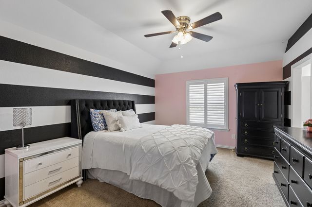 1004 Duttons Meadow Lane, Mckinney, TX 75071