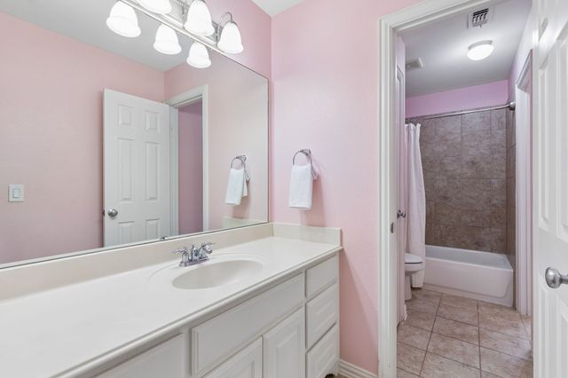 1004 Duttons Meadow Lane, Mckinney, TX 75071