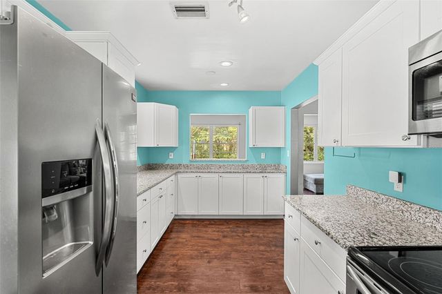 2923 CONWAY GARDENS ROAD, Orlando, FL 32806