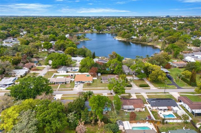 2923 CONWAY GARDENS ROAD, Orlando, FL 32806