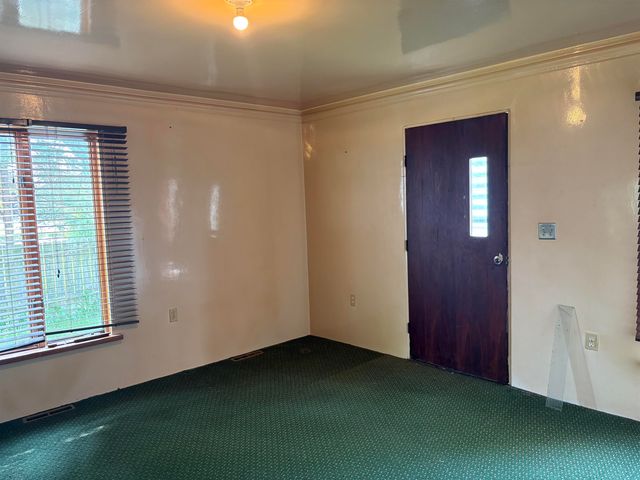 710 Bentley Street, Chesaning, MI 48616