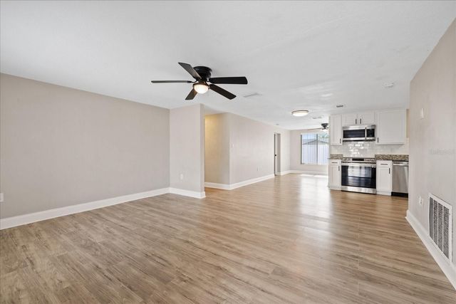 10220 OAK HILL DRIVE, Port Richey, FL 34668