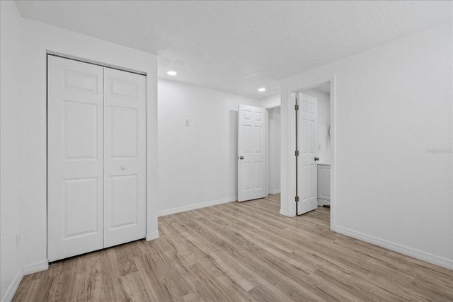 10220 OAK HILL DRIVE, Port Richey, FL 34668