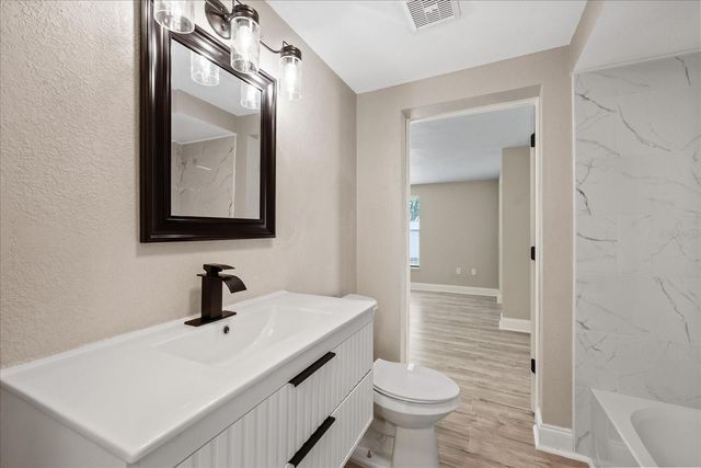 10220 OAK HILL DRIVE, Port Richey, FL 34668