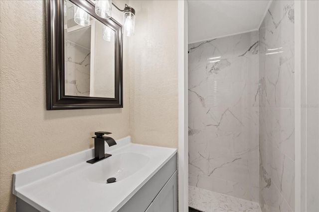 10220 OAK HILL DRIVE, Port Richey, FL 34668