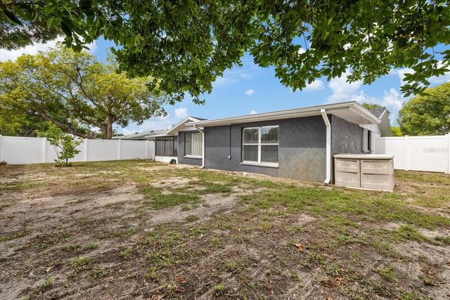 10220 OAK HILL DRIVE, Port Richey, FL 34668