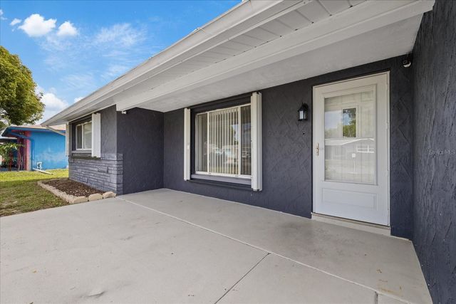 10220 OAK HILL DRIVE, Port Richey, FL 34668