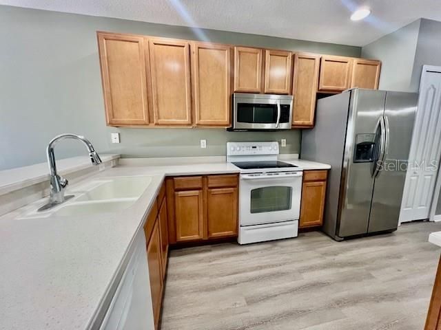 15655 STABLE RUN DRIVE, Spring Hill, FL 34610