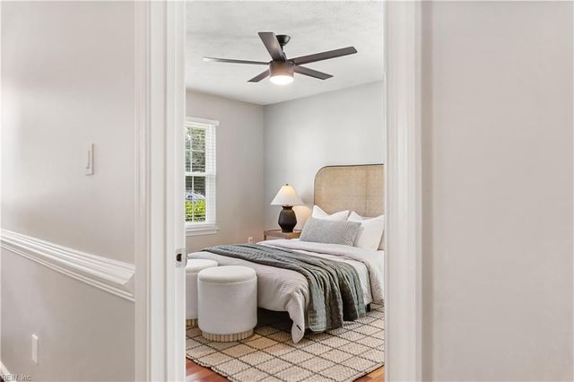 6 Poplar CT, Smithfield, VA 23430