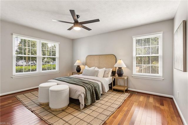 6 Poplar CT, Smithfield, VA 23430