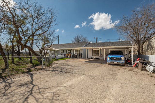 240 FM 382, Ovalo, TX 79541
