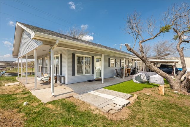 240 FM 382, Ovalo, TX 79541