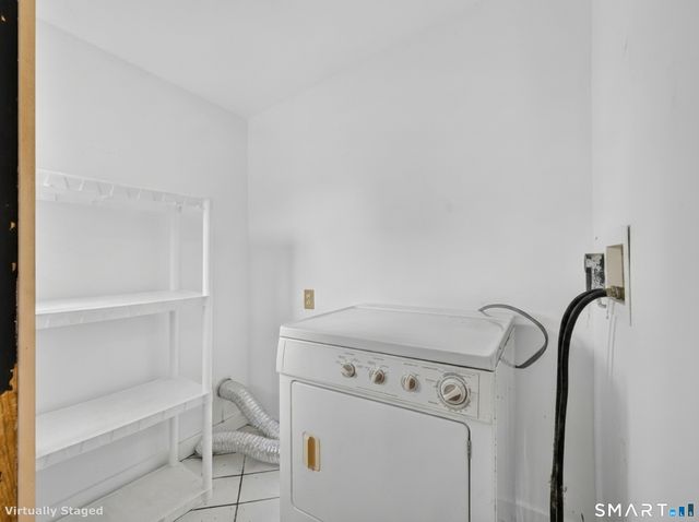 44 Rogers Street, New London, CT 06320