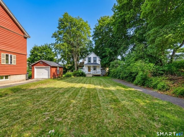 44 Rogers Street, New London, CT 06320