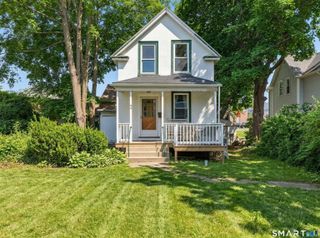 44 Rogers Street, New London, CT 06320
