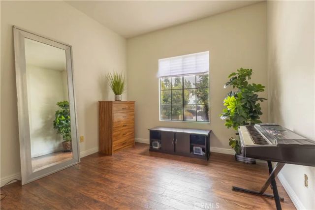 251 Gallery, Tustin, CA 92782