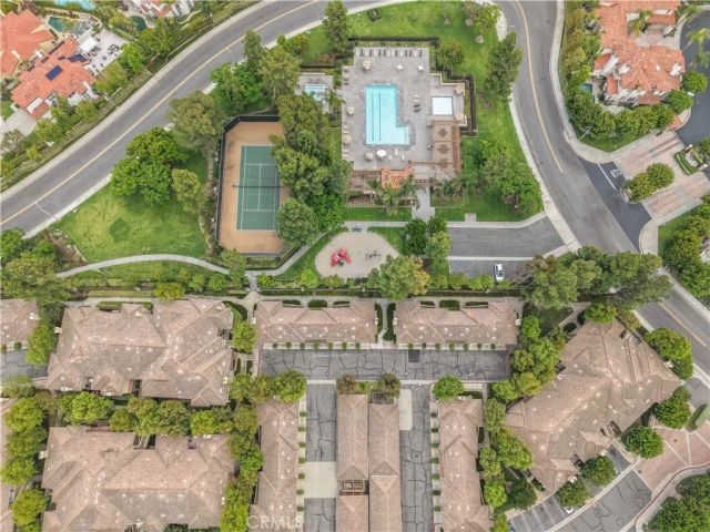 251 Gallery, Tustin, CA 92782