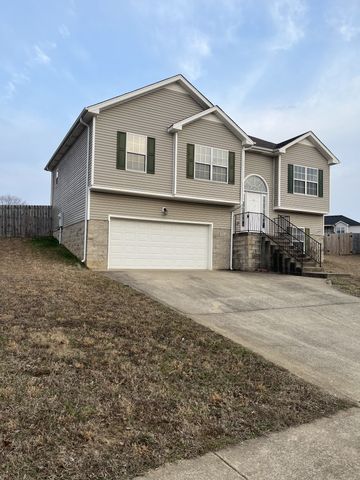 1448 Mutual Dr, Clarksville, TN 37042