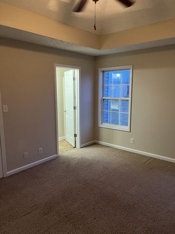 1448 Mutual Dr, Clarksville, TN 37042