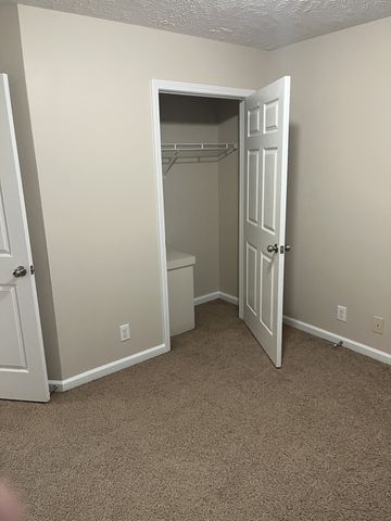 1448 Mutual Dr, Clarksville, TN 37042