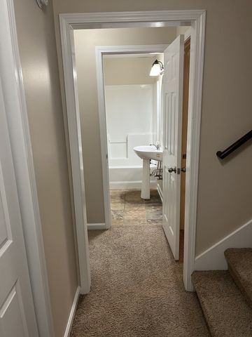 1448 Mutual Dr, Clarksville, TN 37042