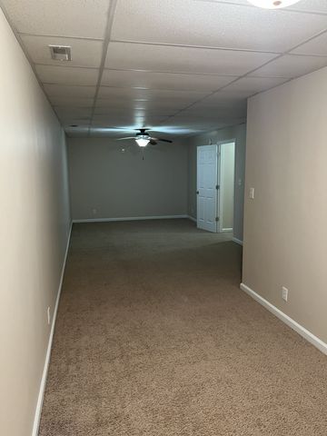 1448 Mutual Dr, Clarksville, TN 37042