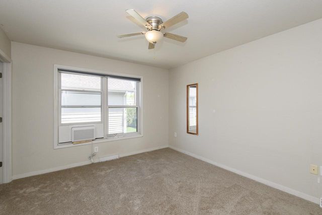 902 E Brady STREET, Milwaukee, WI 53202