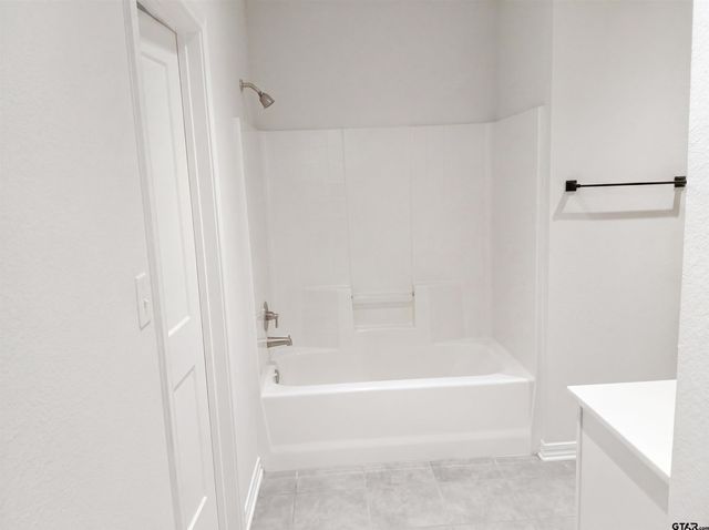 302 Bascom Rd, Whitehouse, TX 75791