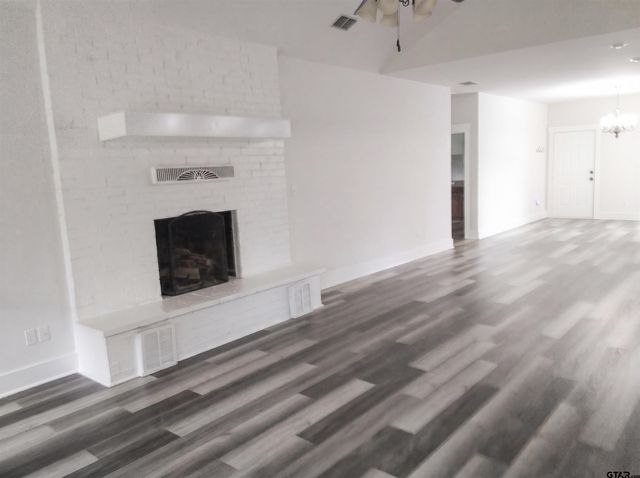 302 Bascom Rd, Whitehouse, TX 75791