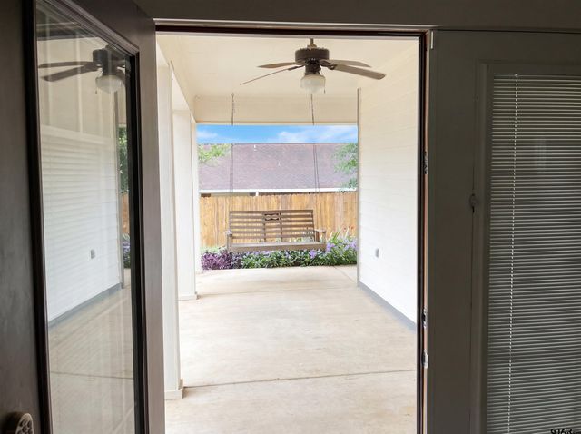 302 Bascom Rd, Whitehouse, TX 75791