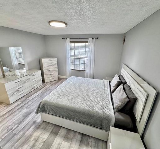284 NW 69th Avenue 279, Plantation, FL 33317