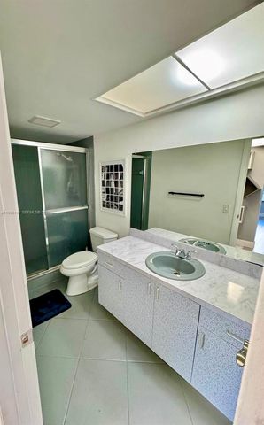 284 NW 69th Avenue 279, Plantation, FL 33317