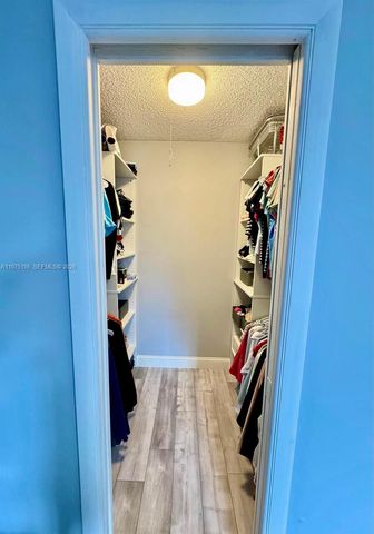 284 NW 69th Avenue 279, Plantation, FL 33317
