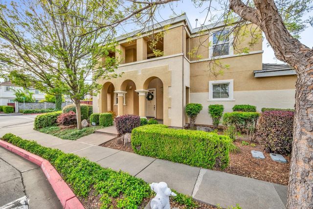 563 Abruzzi Ct, Fairfield, CA 94534