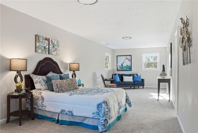 96 Colombia DR, Newport News, VA 23608